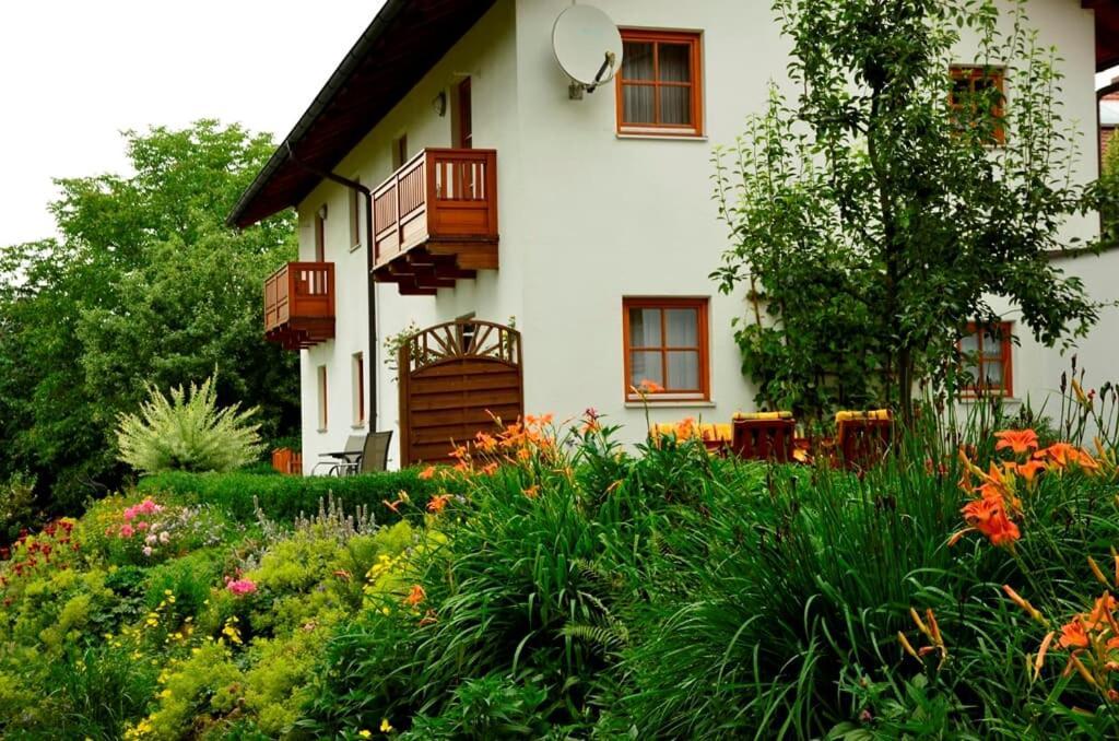Ferienwohnung Stuiber Haarbach 외부 사진
